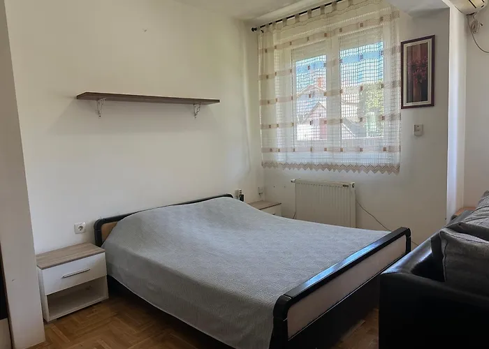 Tulipan Apartamento Sombor